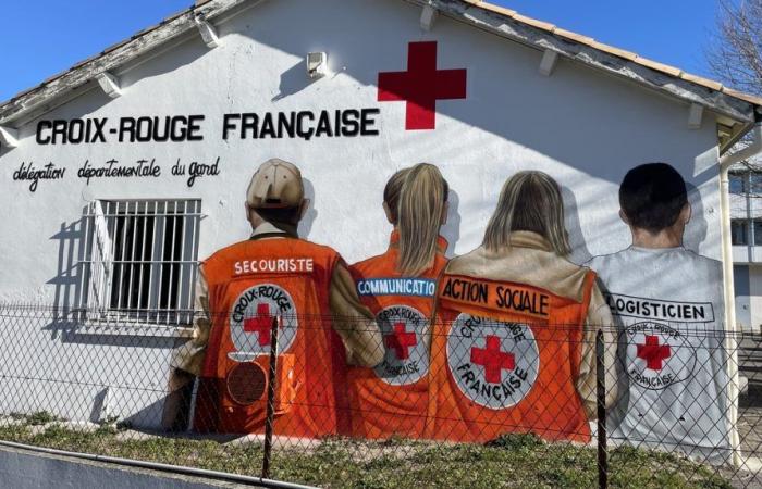 NÎMES La Croix-Rouge expose « Des Femmes et des Ailes » – .