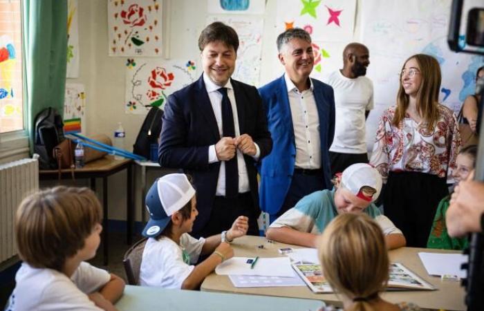 À
      Marseille,
      le
      plan
      de
      rénovation
      des
      écoles
      est
      jugé
      à
      l'abri
      des
      coupes
      budgétaires