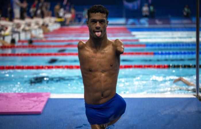 Gabrielzinho,
      le
      phénomène
      de
      la
      natation
      brésilienne
      qui
      ondule
      comme
      un
      dauphin