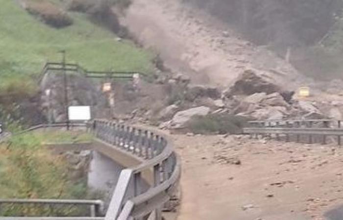 De
      fortes
      pluies
      entraînent
      la
      fermeture
      de
      la
      route