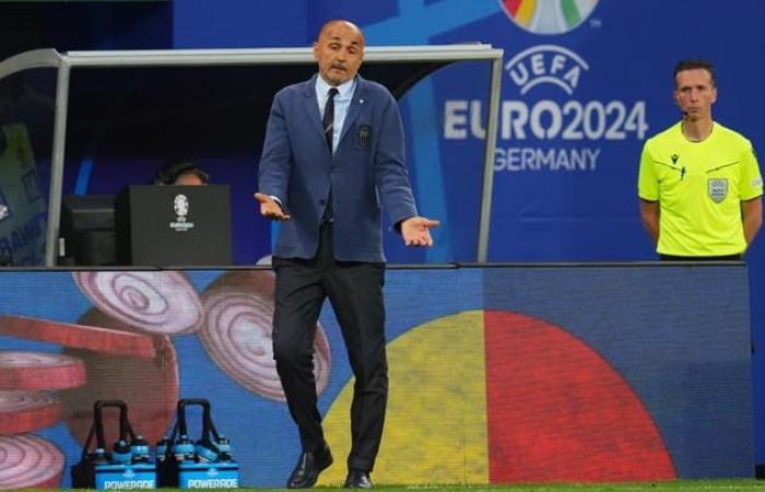 Spalletti
      se
      méfie
      de
      la
      France,
      «
      une
      équipe
      qui
      vous
      endort
      »