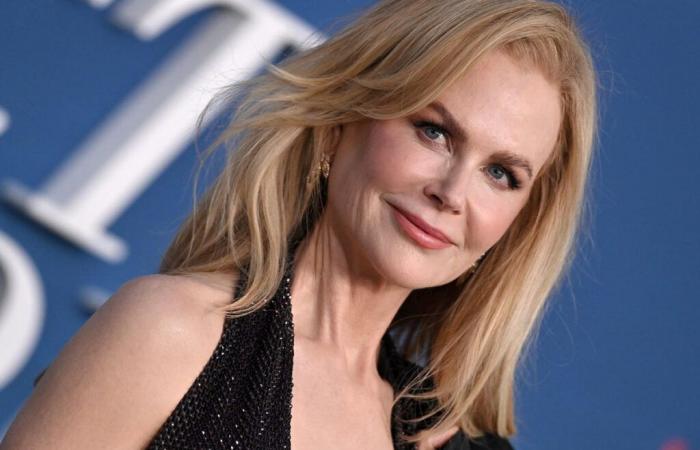 Ce
      produit
      est
      le
      secret
      du
      teint
      parfait
      de
      Nicole
      Kidman