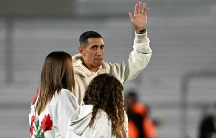 L'hommage
      émouvant
      de
      Monumental
      à
      Di
      Maria
      après
      sa
      retraite
      internationale