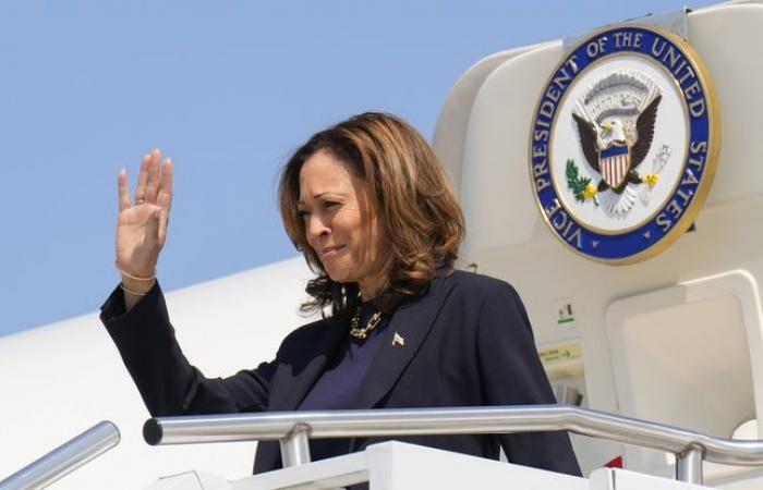 Mais
      pourquoi
      Kamala
      Harris
      n'utilise
      que
      des
      écouteurs
      filaires
      ?
      –
      Mon
      Blog