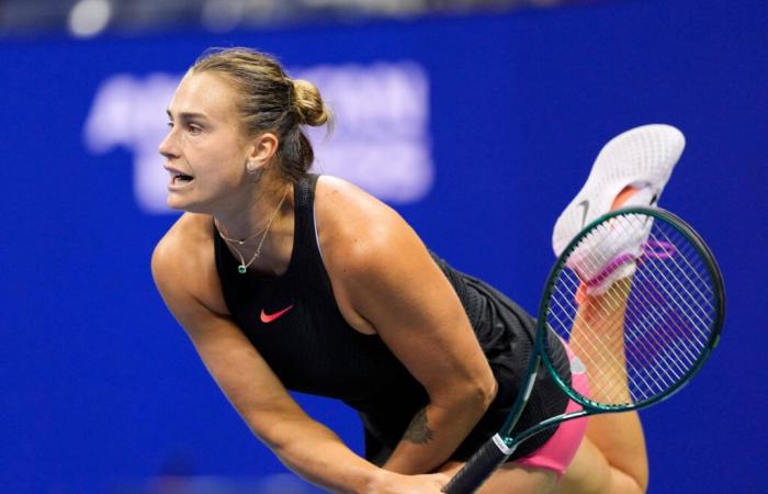 Aryna
      Sabalenka
      bat
      Emma
      Navarro
      et
      atteint
      la
      finale
      de
      l'US
      Open