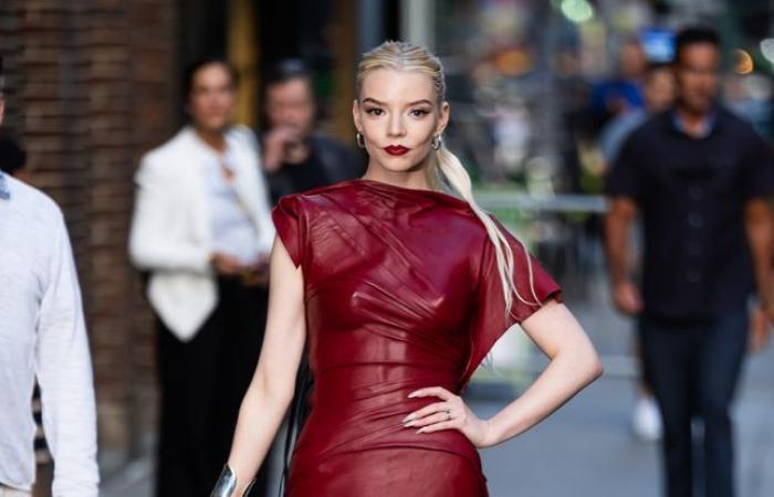 Anya
      Taylor-Joy
      veut
      jouer
      Elsa
      dans
      «
      La
      Reine
      des
      Neiges
      »
      dans
      un
      remake
      live-action
      –
      Mon
      blog