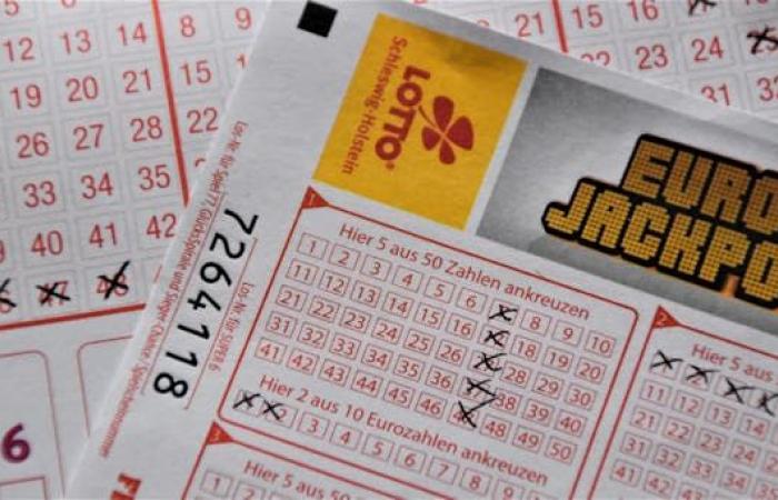 Ces
      panneaux
      ont
      une
      chance
      de
      décrocher
      le
      jackpot
      ce
      samedi
      7
      septembre
      2024