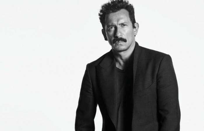 Haider
      Ackermann
      nommé
      directeur
      artistique
      de
      Tom
      Ford