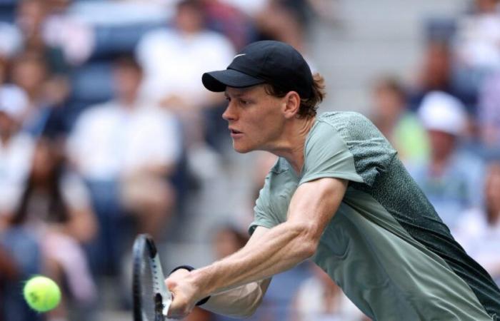 Jannik
      Sinner
      surmonte
      la
      controverse
      liée
      au
      dopage
      et
      remporte
      l'US
      Open