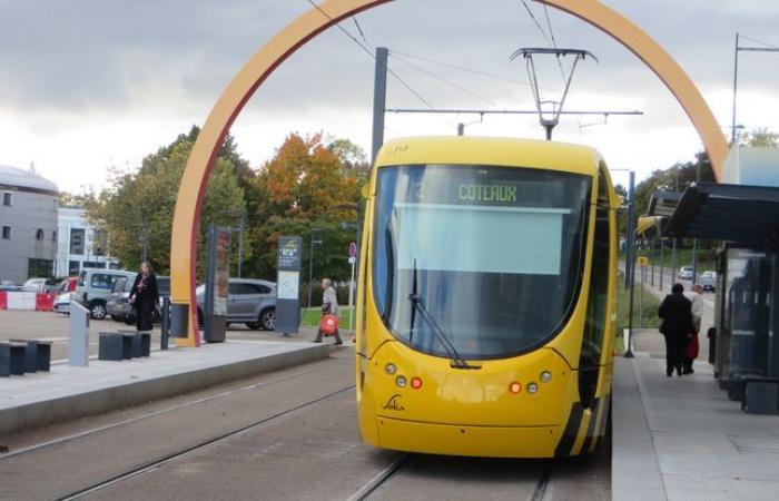 Un
      automobiliste
      décède
      après
      avoir
      heurté
      un
      tramway
      après
      avoir
      refusé
      d'obtempérer
      –
      Mon
      blog