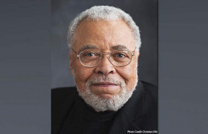 En
      mémoire
      de
      la
      légende
      de
      Disney,
      James
      Earl
      Jones