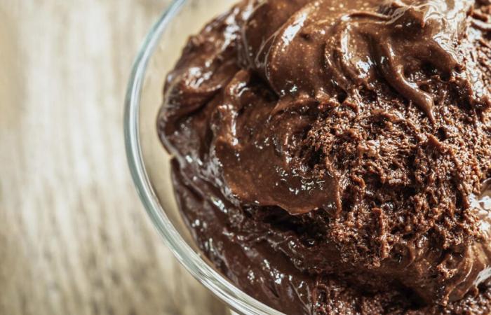 Christophe
      Michalak
      partage
      sa
      recette
      de
      mousse
      au
      chocolat