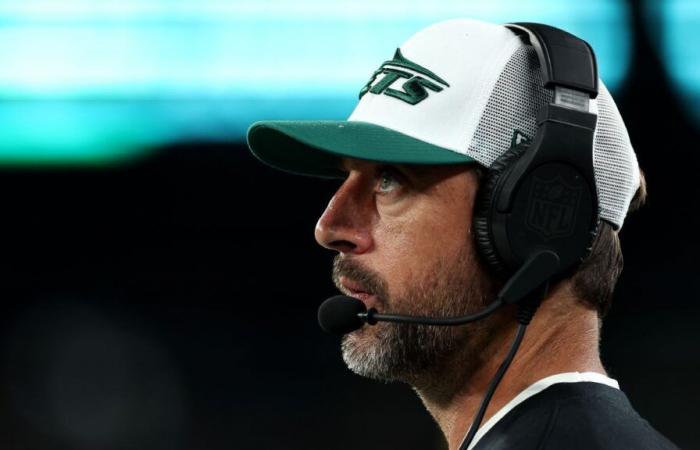 Aaron
      Rodgers
      cherche
      à
      défier
      les
      pronostics
      lors
      de
      sa
      deuxième
      année
      avec
      les
      Jets