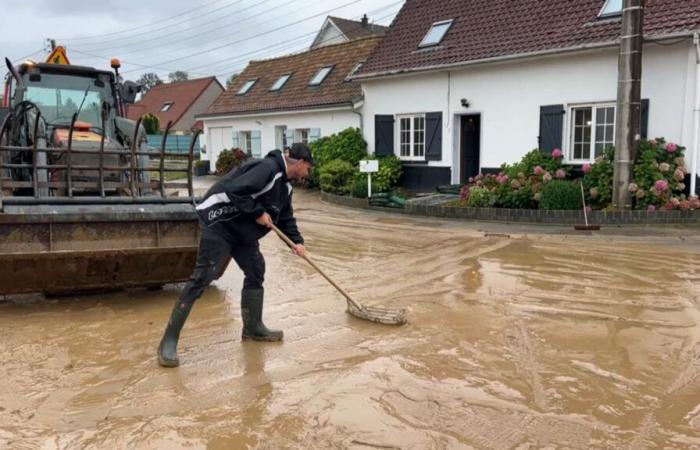 Les
      habitants
      de
      Frencq,
      qui
      ont
      souffert
      l'hiver
      dernier,
      sont
      à
      nouveau
      frappés
      par
      les
      inondations