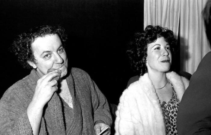 Coluche
      tyrannique
      ?
      Une
      célèbre
      actrice
      ne
      mâche
      pas
      ses
      mots
      à
      propos
      du
      défunt
      comédien