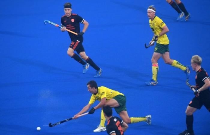 Un
      joueur
      de
      hockey
      australien
      suspendu
      après
      avoir
      tenté
      d'acheter
      de
      la
      cocaïne
      à
      Paris