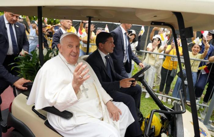 Le
      pape
      François
      arrive
      à
      Singapour
      pour
      la
      dernière
      étape
      de
      sa
      tournée
      en
      Asie
      du
      Sud-Est
      –
      Mon
      blog