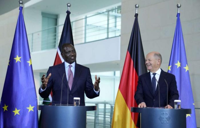 L'Allemagne
      conclut
      un
      accord
      migratoire
      avec
      le
      Kenya
      pour
      attirer
      du
      personnel
      qualifié