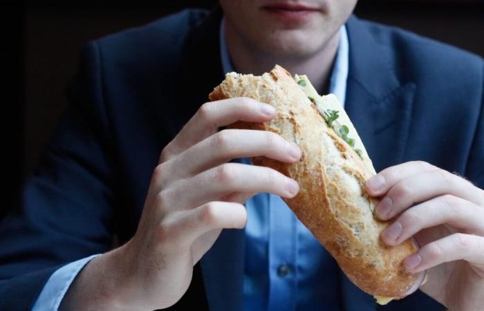 Ce
      sandwich
      très
      apprécié
      des
      Français
      présente
      un
      risque
      s’il
      est
      consommé
      trop
      souvent
      –
      ​​.