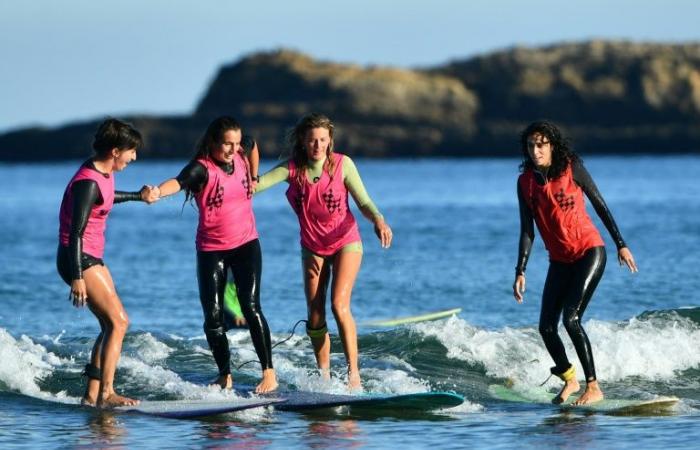 Un
      festival
      pour
      changer
      la
      place
      des
      femmes
      et
      des
      minorités
      dans
      le
      surf