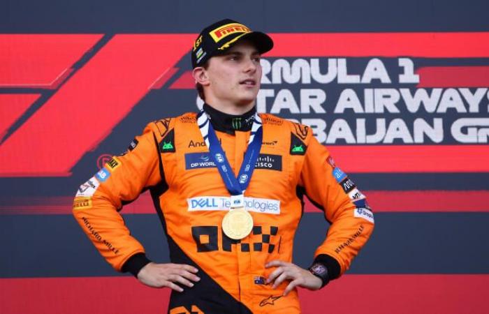 Oscar
      Piastri
      remporte
      le
      Grand
      Prix
      d'Azerbaïdjan,
      relançant
      le
      duel
      entre
      McLaren
      et
      Red
      Bull