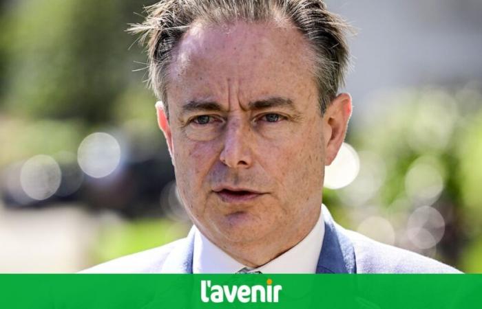 Bart
      De
      Wever
      demande
      un
      report
      «
      jusqu’à
      la
      fin
      de
      l’année
      »
      –
      .