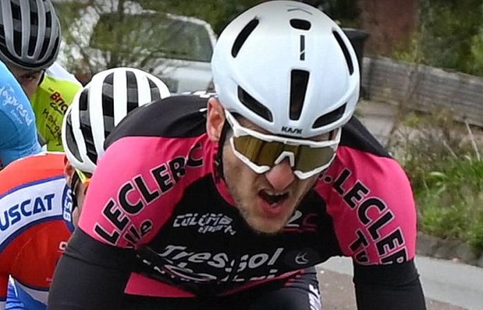 Sud Gironde – CYCLISME — — Mickael Meytou vainqueur à Saint Martin d’Ary (17)