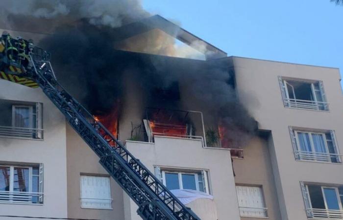 Métropole de Lyon. Important incendie dans un immeuble à Villeurbanne : 82 pompiers sur place