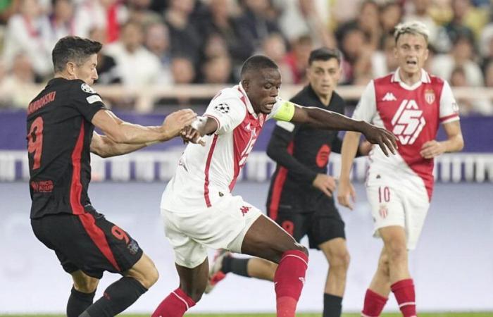 Monaco et ses Suisses s’imposent 2-1 face à Barcelone – rts.ch