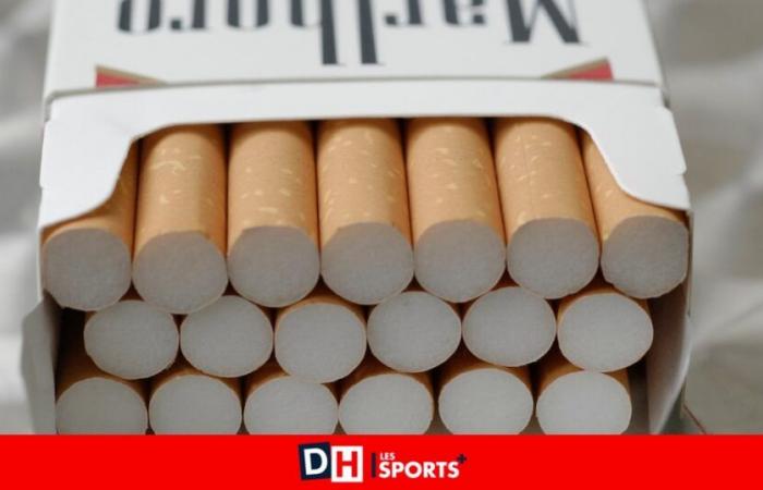 Face à la hausse des prix des cigarettes, la vente à l’unité « attire les clients et rend service à ceux qui sont complètement accros »