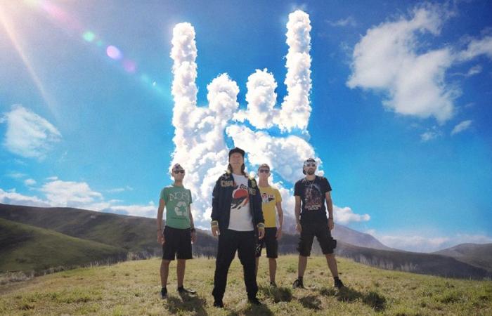 ULTRA VOMIT Le nouveau single « Metal Fingers »