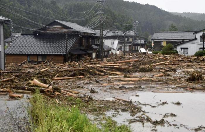 Les images impressionnantes des inondations au Japon (photos)