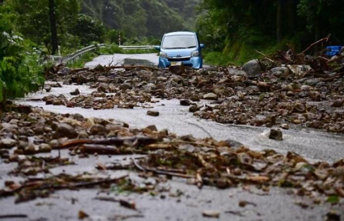 Les images impressionnantes des inondations au Japon (photos)