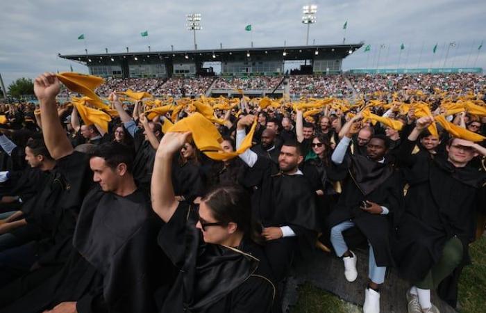 L’Université de Sherbrooke contrainte de tenir une cérémonie de remise de diplômes « active »