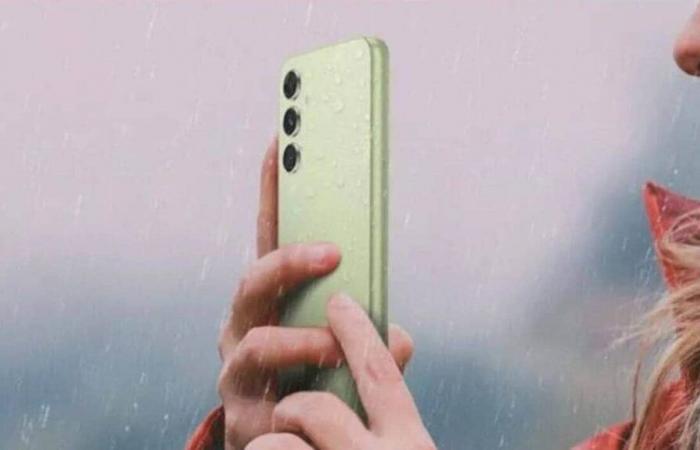 Résistant à l’eau et à la poussière, ce smartphone tombe à moins de 180 euros