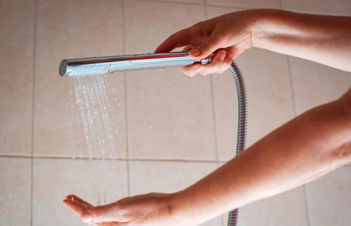 Prendre une douche à cette température vous éviterait de tomber malade