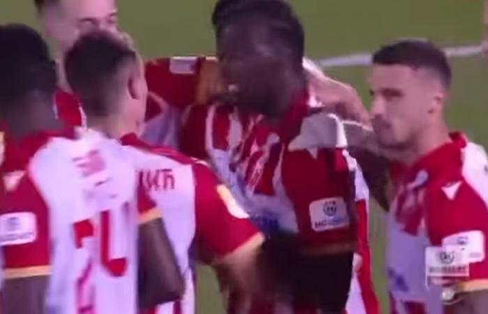 Cherif Ndiaye inscrit un triplé lors de la victoire 4-0 du Red Star sur le Partizan et devient le meilleur buteur du championnat avec 7 buts en 6 matchs