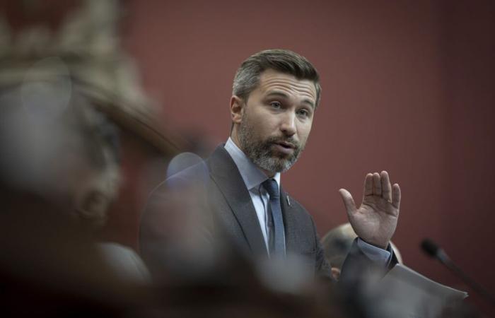 Québec solidaire estime que Legault fait ouvertement la promotion du PCC de Poilievre