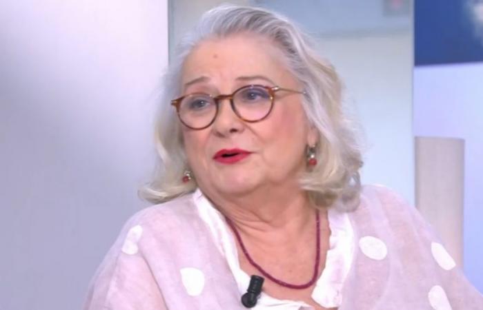 Josiane Balasko donne son avis sur la chirurgie esthétique (VIDEO)