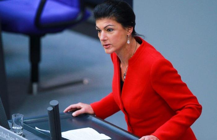 Sahra Wagenknecht, radio Ostalgie – conférencière