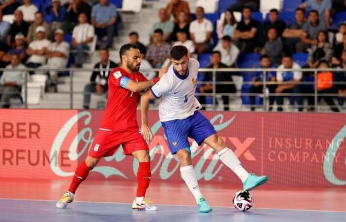 Les Bleus dribblent la polémique avant un match décisif à la Coupe du Monde de Futsal