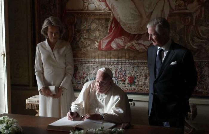 Le roi Philippe et la reine Mathilde ouvrent les portes de leur château au pape François