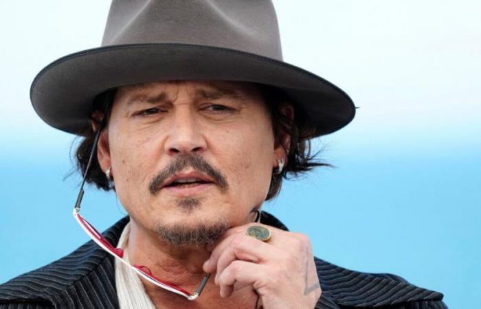 Johnny Depp va trop loin, l’acteur fait des siennes en plein festival et ce n’est pas la première fois…