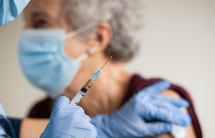 pourquoi les seniors doivent aussi être vaccinés