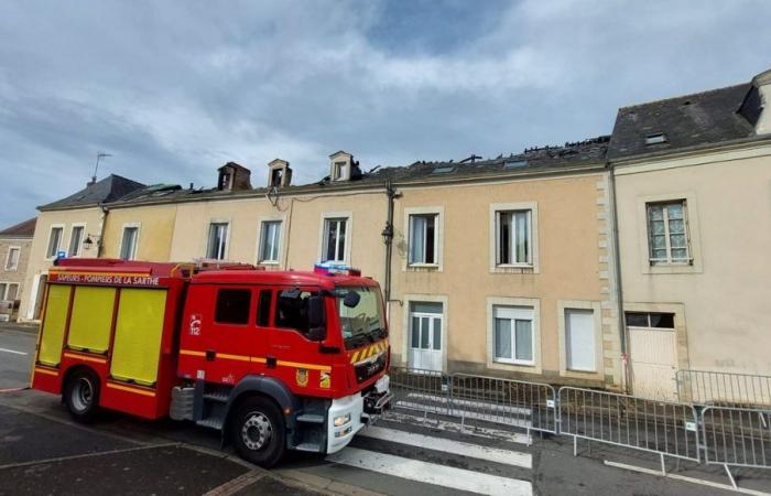 “J’ai klaxonné autant que j’ai pu”, témoigne celle qui a sauvé les habitants des maisons incendiées à Juigné-sur-Sarthe