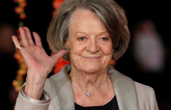 Les acteurs de Downton Abbey (et le roi d’Angleterre) réagissent à la mort de Maggie Smith