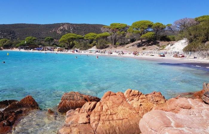 38 photos qui prouvent que la Corse est l’île la plus laide du monde