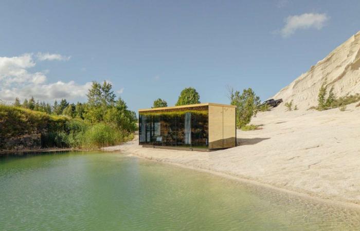 découvrez la Golden House, la tiny house de luxe de 26 m2