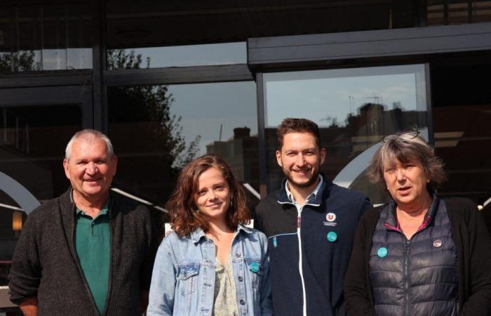 Bernay. Le couple Pesson remet les clés du Super U à un couple de trentenaires