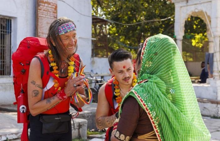 Fabrice très « tactile » avec une Indienne, il se fait rejeter